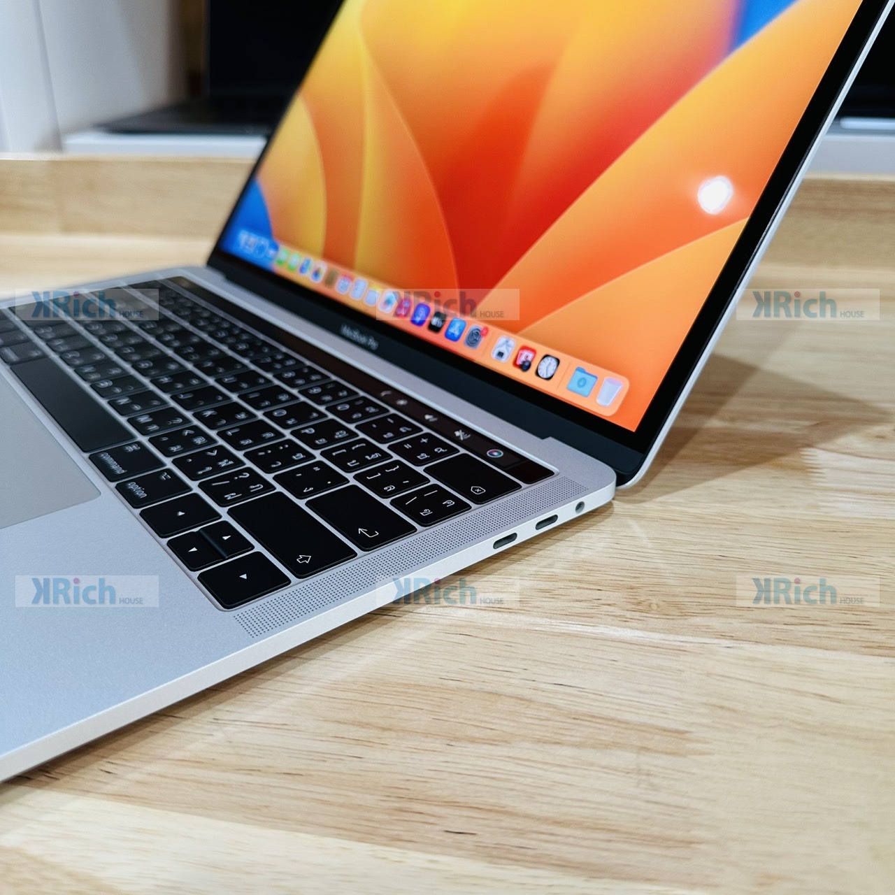 MacBook Pro 13-inch (2017, Four Thunderbolt 3 ports) 3.1GHz Dual-Core Intel Core i5 8GB 256GB Silver Used Shop Warranty 1 Month - Image 5