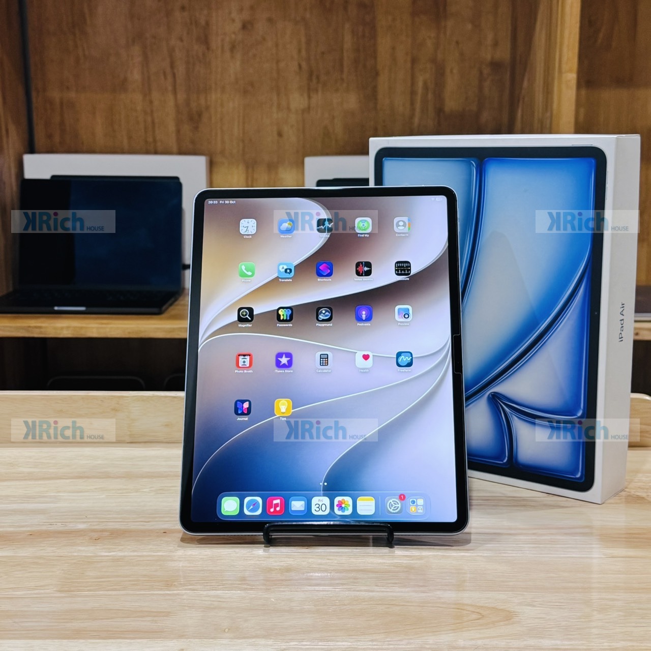 iPad Air 13-inch (M3) 2025 M3 8-Core CPU 9-Core GPU 8GB 128GB Blue Used 1-Month Warranty
