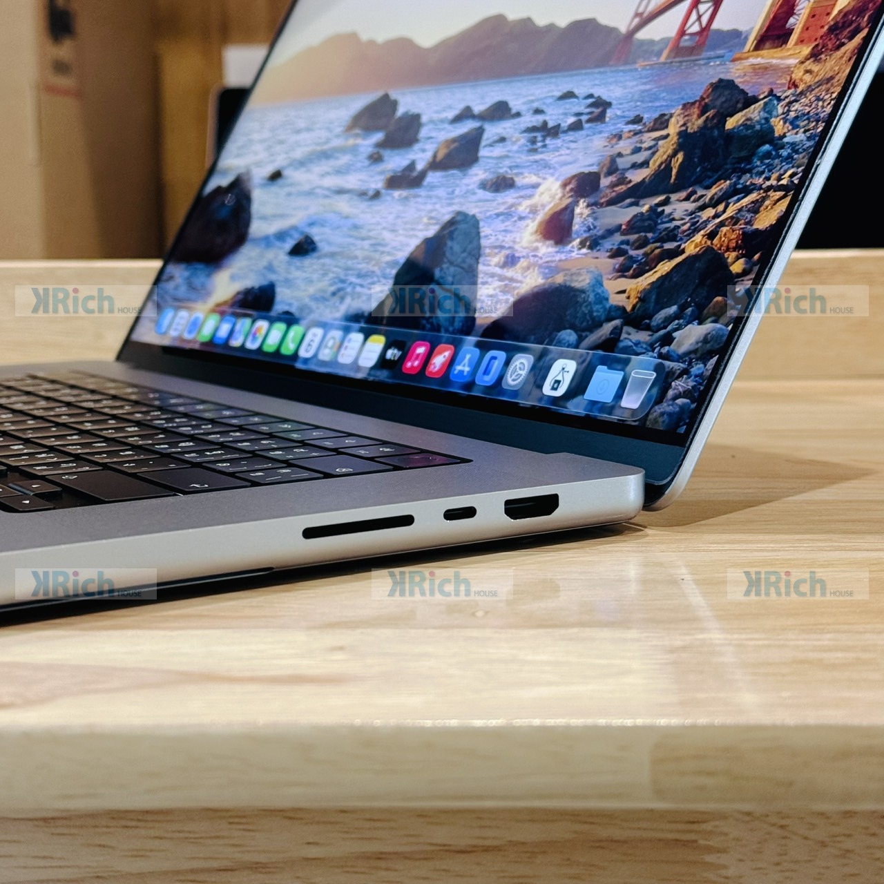 Apple MacBook Pro 16-inch (2021) M1 Max 10-Core CPU 32-Core GPU 64GB 2TB Space Gray Pre-Owned 1-Month Warranty - Image 6