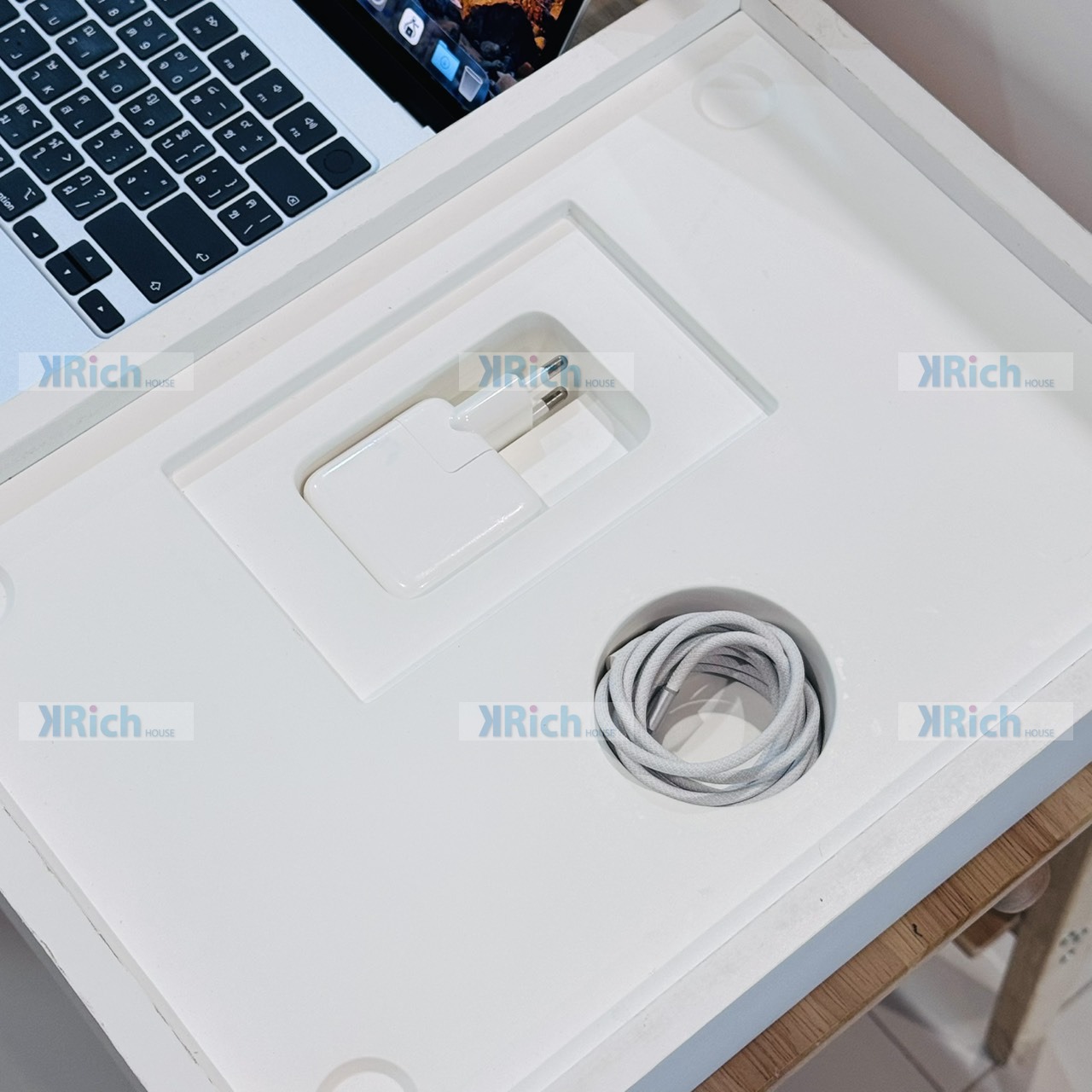 Apple MacBook Air 15-inch (M4, 2025) 10-Core CPU 10-Core GPU 16GB 256GB Silver Pre-Owned 1-Month Warranty - Image 6