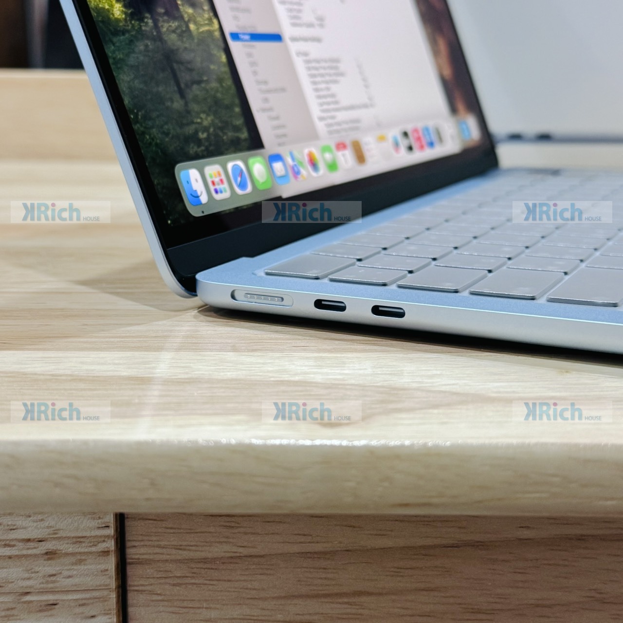 Apple MacBook Air 13-inch (2025) M4 10-Core CPU 8-Core GPU 16GB 256GB Sky Blue Used Warranty until 27 Jan 2027 - Image 6