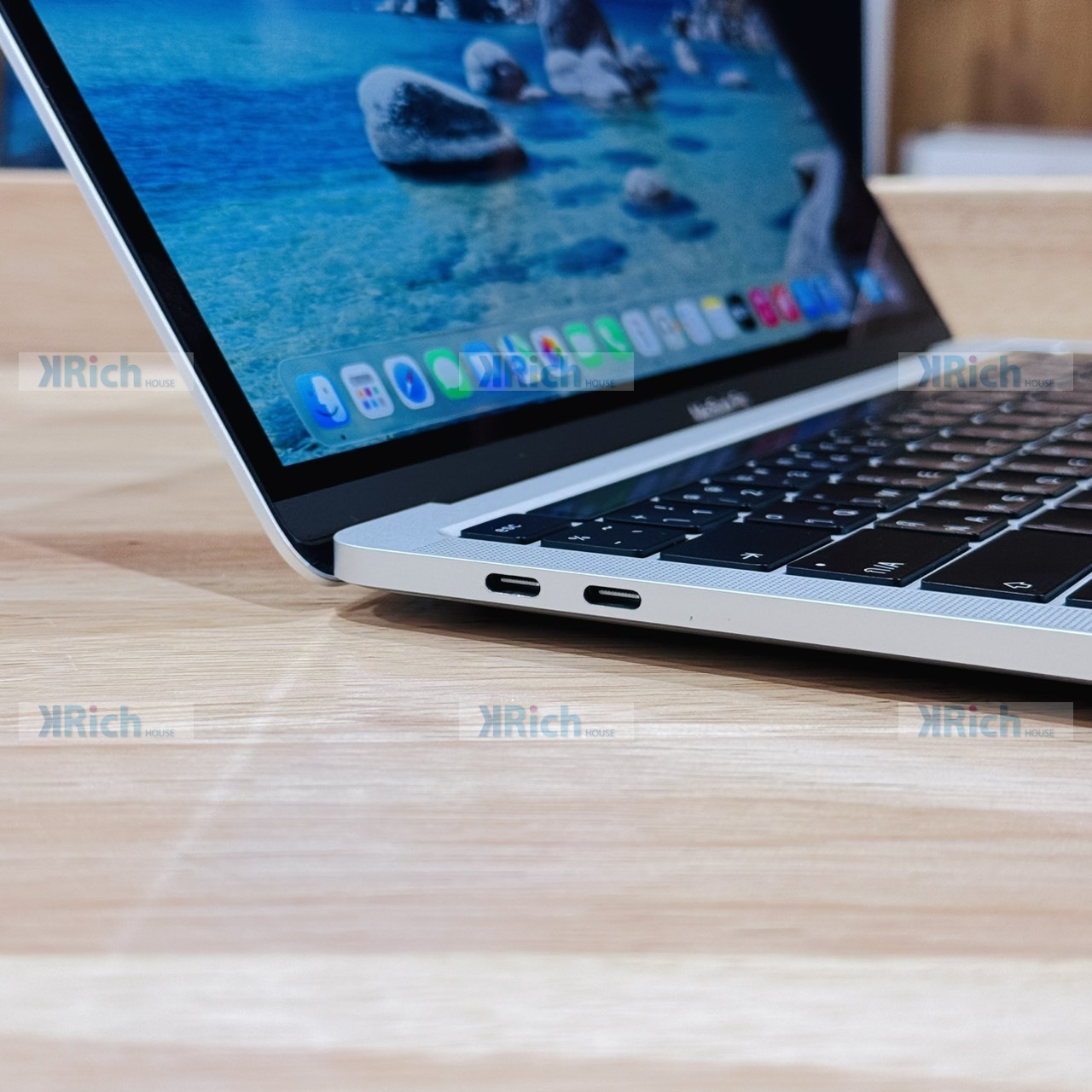 Apple MacBook Pro 13-inch (M2, 2022) 8-Core CPU 10-Core GPU 8GB 512GB Silver Used 1-Month Warranty - Image 8