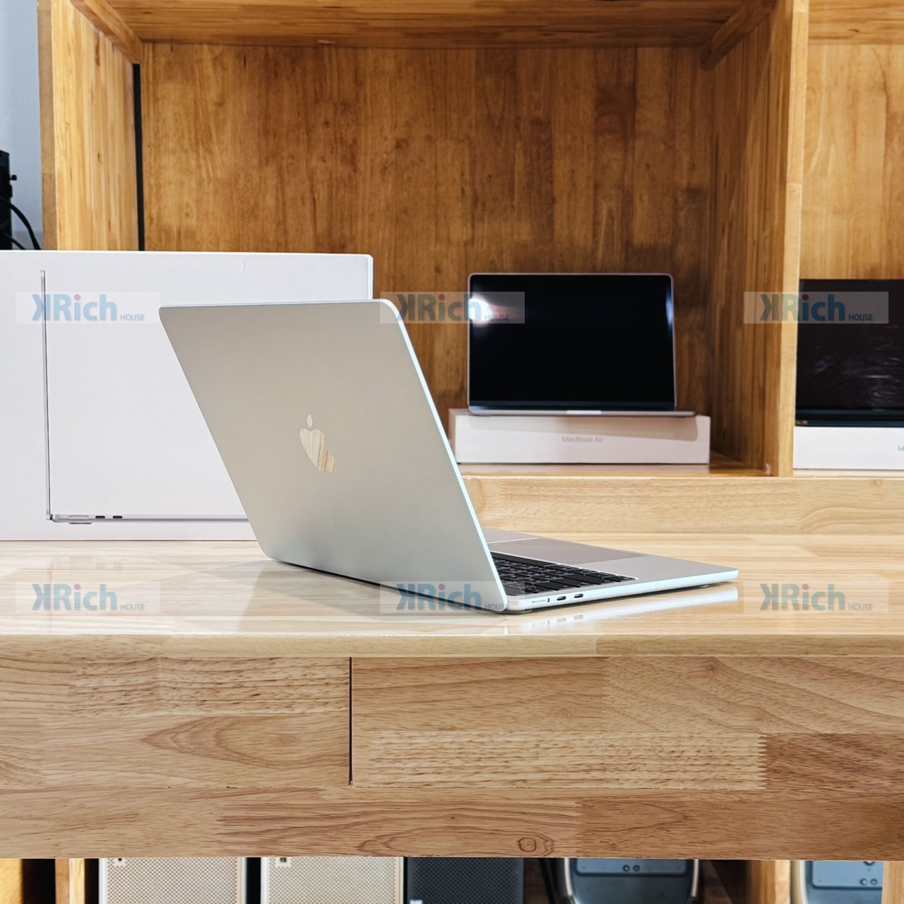 MacBook Air 13-inch (2026) M5 10-Core CPU 8-Core GPU 16GB 512GB Used AppleCare+ 1-09-2029 - Image 7