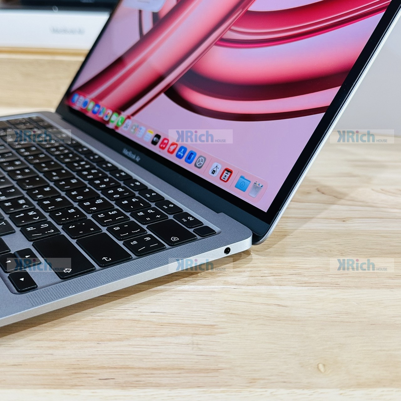 MacBook Air 13-inch (M1, 2020) 8-Core CPU 7-Core GPU 16GB 256GB Space Gray Used 1-Month Store Warranty - Image 7