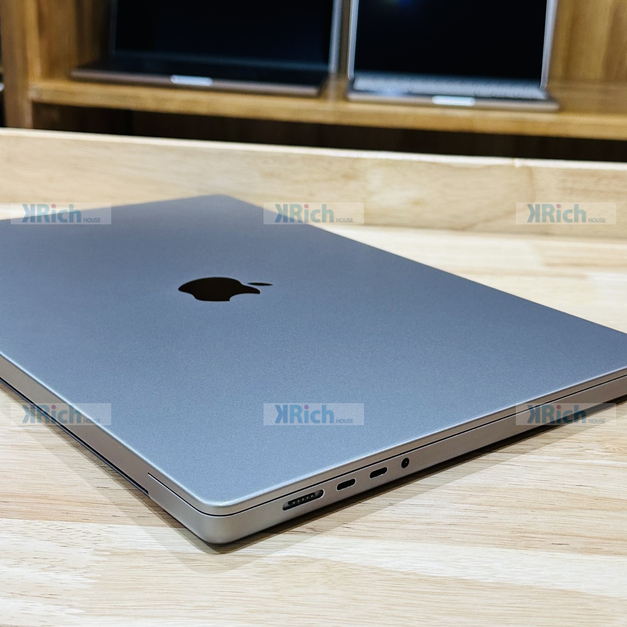 Apple MacBook Pro 16-inch (2021) M1 Max 10-Core CPU 24-Core GPU 32GB 1TB Used 1-Month Store Warranty - Image 10