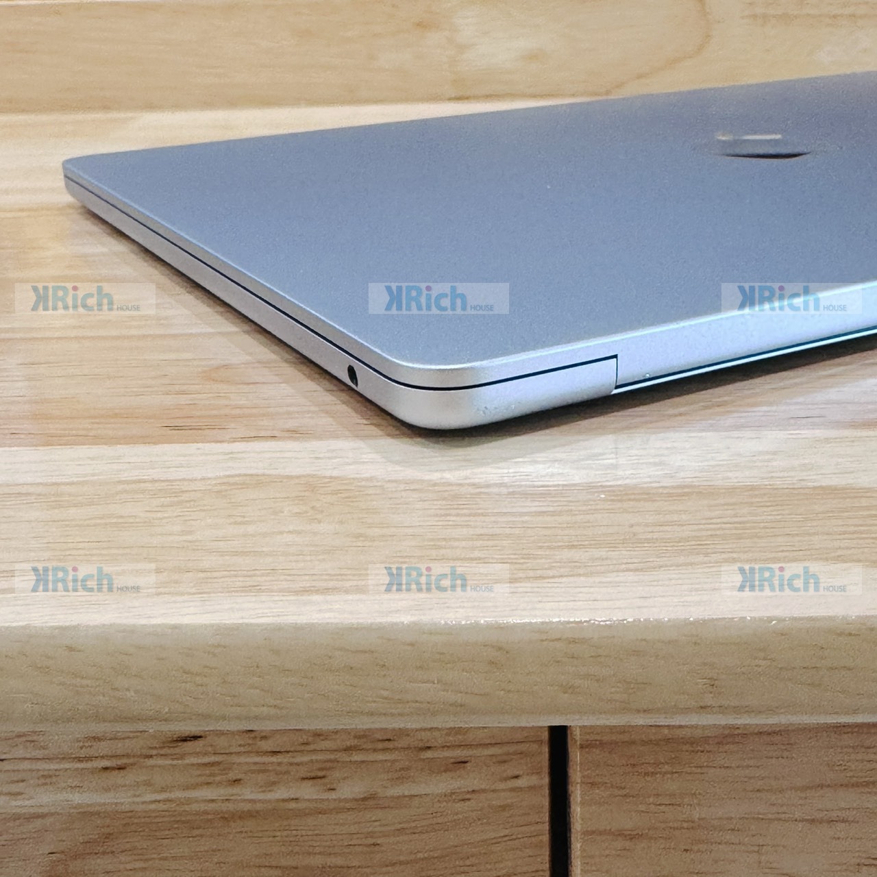 MacBook Air (15-inch, M4, 2025) Sky Blue M4 10-Core CPU 10-Core GPU 16GB 256GB Used 1-Month Warranty - Image 10